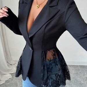 Elegant Black Lace Women's Blazer